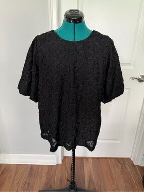 bohme Black Floral Appliqué Short-Sleeve Blouse